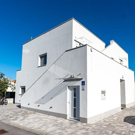 Apartmani Hiza I Vila Betina  Eksteriør billede